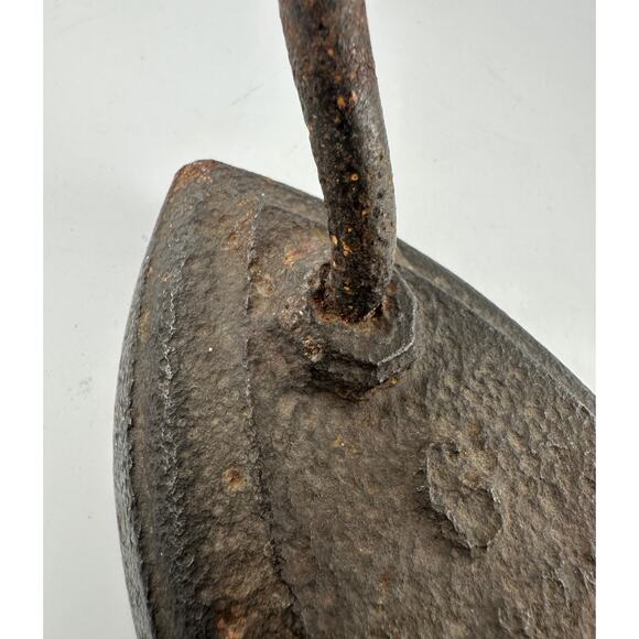 Authentic 1800s Antique Cast Iron SAD 6 Primitive Rustic Decor Door Stop paperwt - Picture 3 of 7